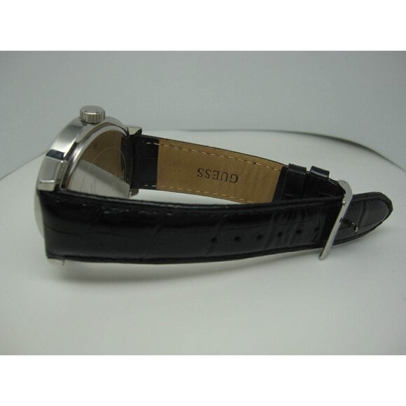 New W/O Tag Guess Stell 50m WR Analog Day/Date 47mm Dial Watch (C759) - Picture 11 of 11